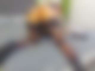Live cam show with VeraWatts - Public on Camsoda