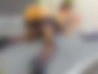 Live cam show with VeraWatts - Stockings on AdultVida.com
