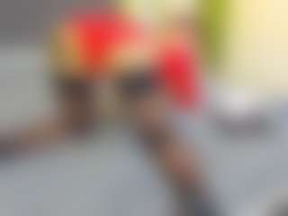 VeraWatts MILF webcam performer live streaming