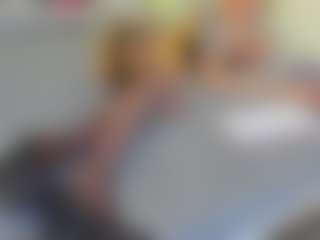 VeraWatts MILF webcam performer live streaming