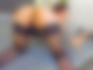 VeraWatts's Live Sex Cam Show