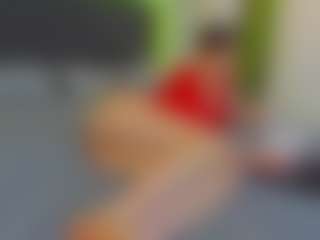 Live cam show with VeraWatts - Public Brown Hair on SpankPalCams