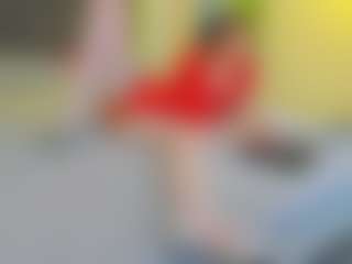 VeraWatts MILF webcam performer live streaming