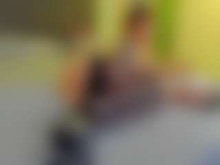 Live cam show with VeraWatts - Green Eyes on Soda Cam