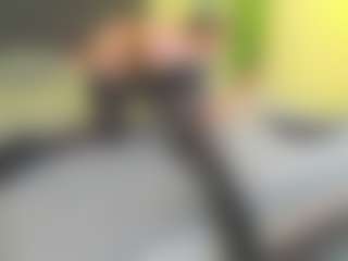 Live cam show with VeraWatts - Brown Hair on Dolls Live