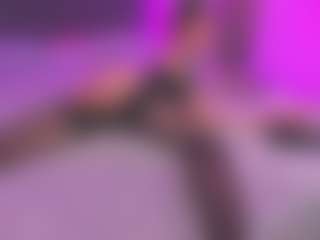 VeraWatts's Live Sex Cam Show