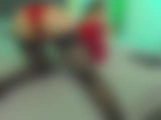 VeraWatts MILF webcam performer live streaming