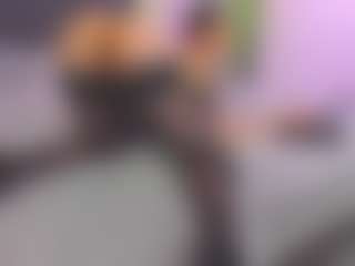 Live cam show with VeraWatts - Public on liverealitysex.com