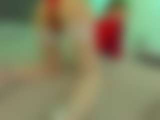 Live cam show with VeraWatts - Skinny on Uber Horny