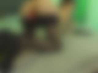 Live cam show with VeraWatts - Green Eyes on CSO-WL
