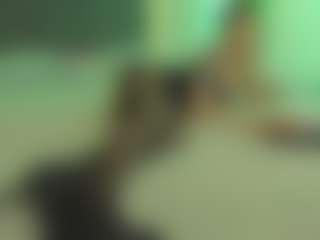 Live cam show with VeraWatts - Green Eyes on StripNow