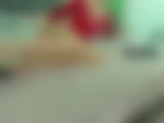 VeraWatts MILF webcam performer live streaming