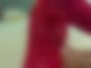 VeraWatts MILF webcam performer live streaming