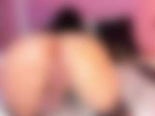 Live cam show with Daniela angelina - Colombia on CamwithHer