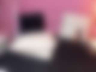 Live cam show with Daniela angelina - Young Adult on Milfs Live