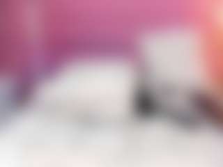 Live cam show with Daniela angelina - Spank on Soda Cam