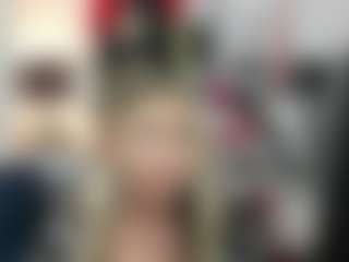 Live cam show with luxCrystal - Mature on Hubzter Live