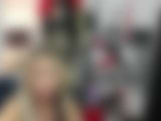luxCrystal's Live Sex Cam Show