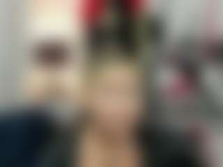 Live cam show with luxCrystal - Domina on Mixed Magazine Live