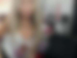 Live cam show with luxCrystal - Granny Petite on Hubzter Live