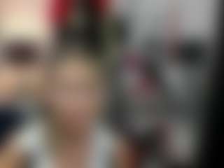 Live cam show with luxCrystal - Living Room on Hubzter Live