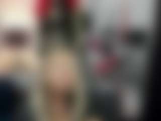 Live cam show with luxCrystal - Granny Big Ass on friskycurves.com