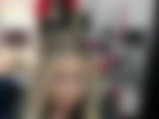 Live cam show with luxCrystal - Living Room on alttransgirls