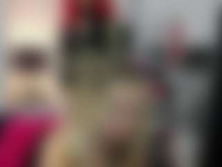 Live cam show with luxCrystal - Granny Blonde Hair on xblisslive.com