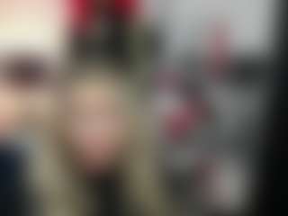 Live cam show with luxCrystal - Domina on SmokeAndPoke