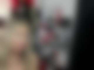 Live cam show with luxCrystal - Granny Petite on Mixed Magazine Live