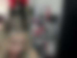 Live cam show with luxCrystal - Granny Big Ass on Mixed Magazine Live