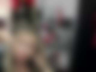 Live cam show with luxCrystal - Granny on Uber Horny