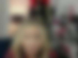 Live cam show with luxCrystal - Granny Blonde Hair on milfzrlive.com
