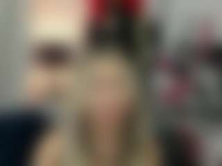 Live cam show with luxCrystal - Domina on Soda Cam