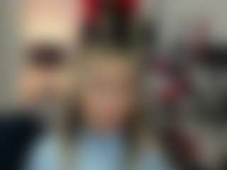 Live cam show with luxCrystal - Trimmed Granny on justonemore.cc