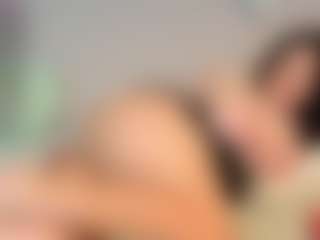 Live cam show with Alina Candy - Anal on Fling VIP Chat
