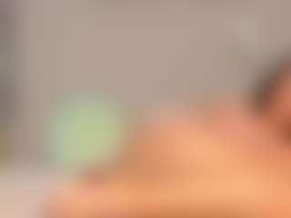 Live cam show with Alina Candy - College Curvy on wildcum.com