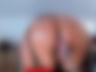 Live cam show with KarlaHartley - Pleasure on TeamSkeetLive