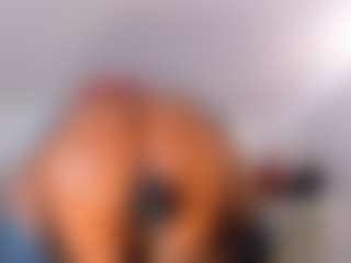 Live cam show with KarlaHartley - Pleasure on AdultVida.com