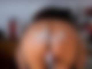 Live cam show with KarlaHartley - Big Tits on Gym Cam Girls