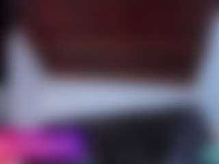 Live cam show with larissa-rosee - Brown Eyes Red Hair on MyBangCams