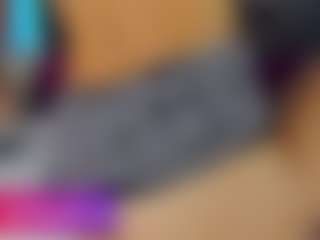larissa-rosee's Live Sex Cam Show
