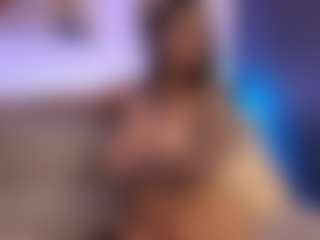 Live cam show with mia_saenz3 - Petite on hotwifechat.live