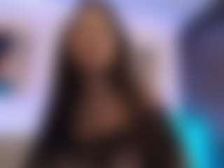 Live cam show with mia_saenz3 - Petite on boobsie.com
