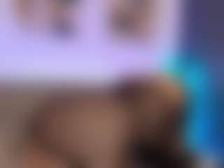 Live cam show with mia_saenz3 - Culo on Stripli.com