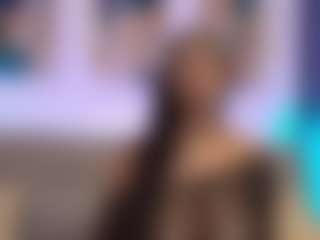 Live cam show with mia_saenz3 - Nipple Play on Stripli.com