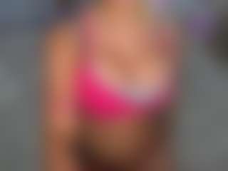 Live cam show with Emma Gray - Big Tits on MyBangCams