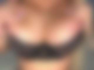 Emma Gray's Live Sex Cam Show