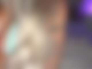 Live cam show with Emma Gray - Gamer on justonemore.cc