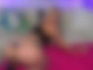 Live cam show with Emma Gray - Gamer Blonde Hair on StripNow